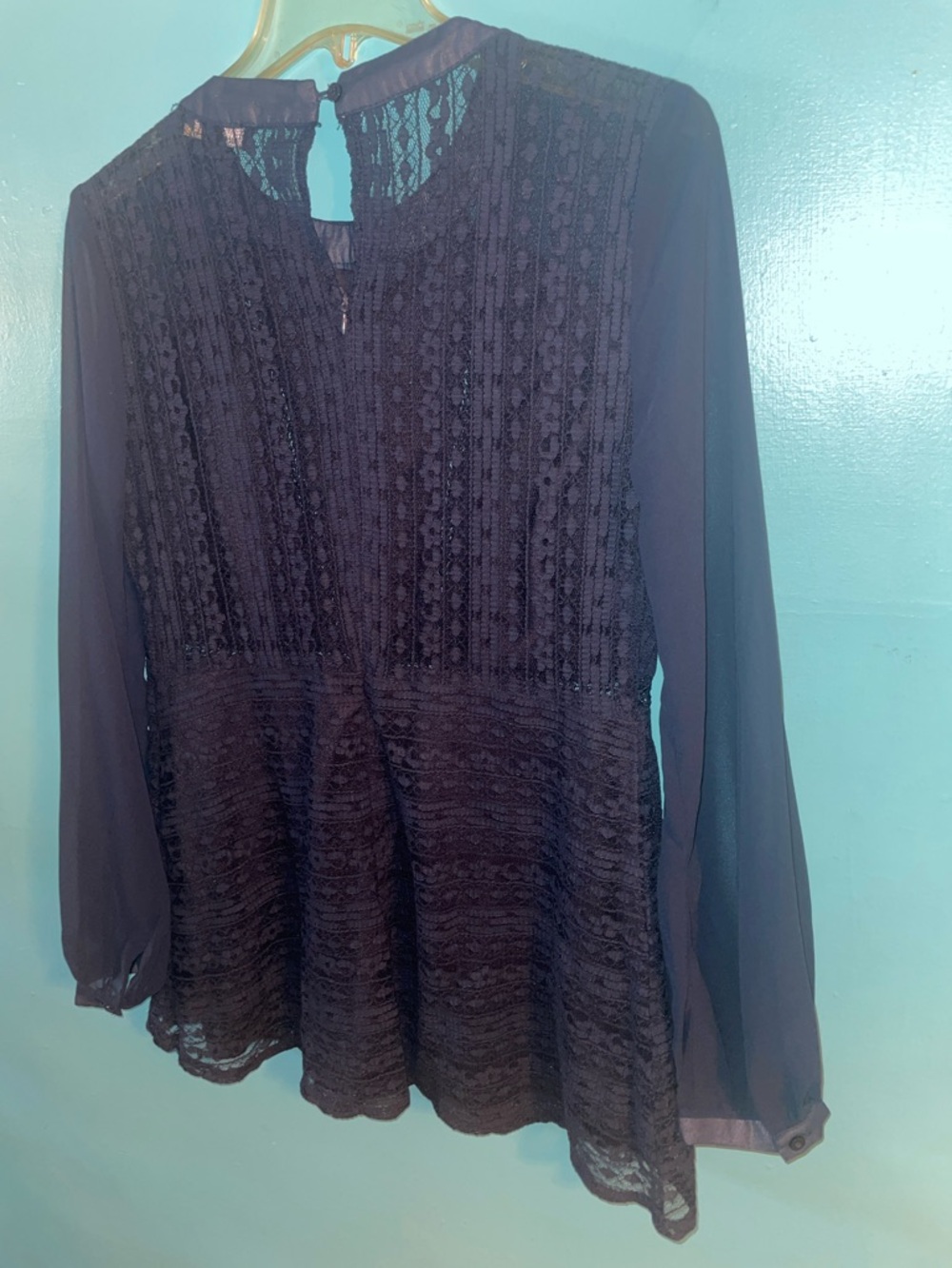 Suzanne Betro Navy Lace & Chiffon Long-Sleeve Blouse